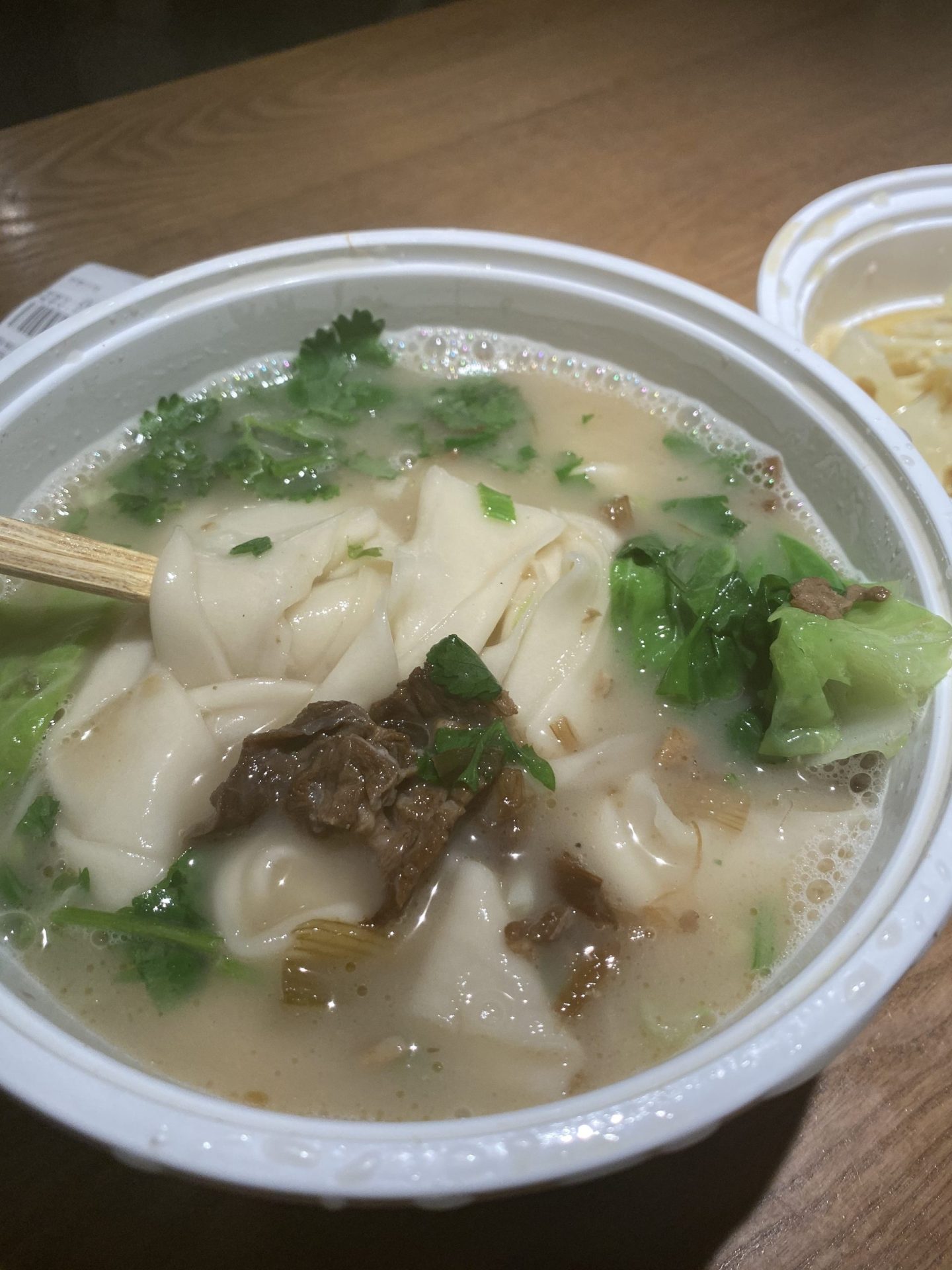 The cuisine of Henan-Mutton chow mein
